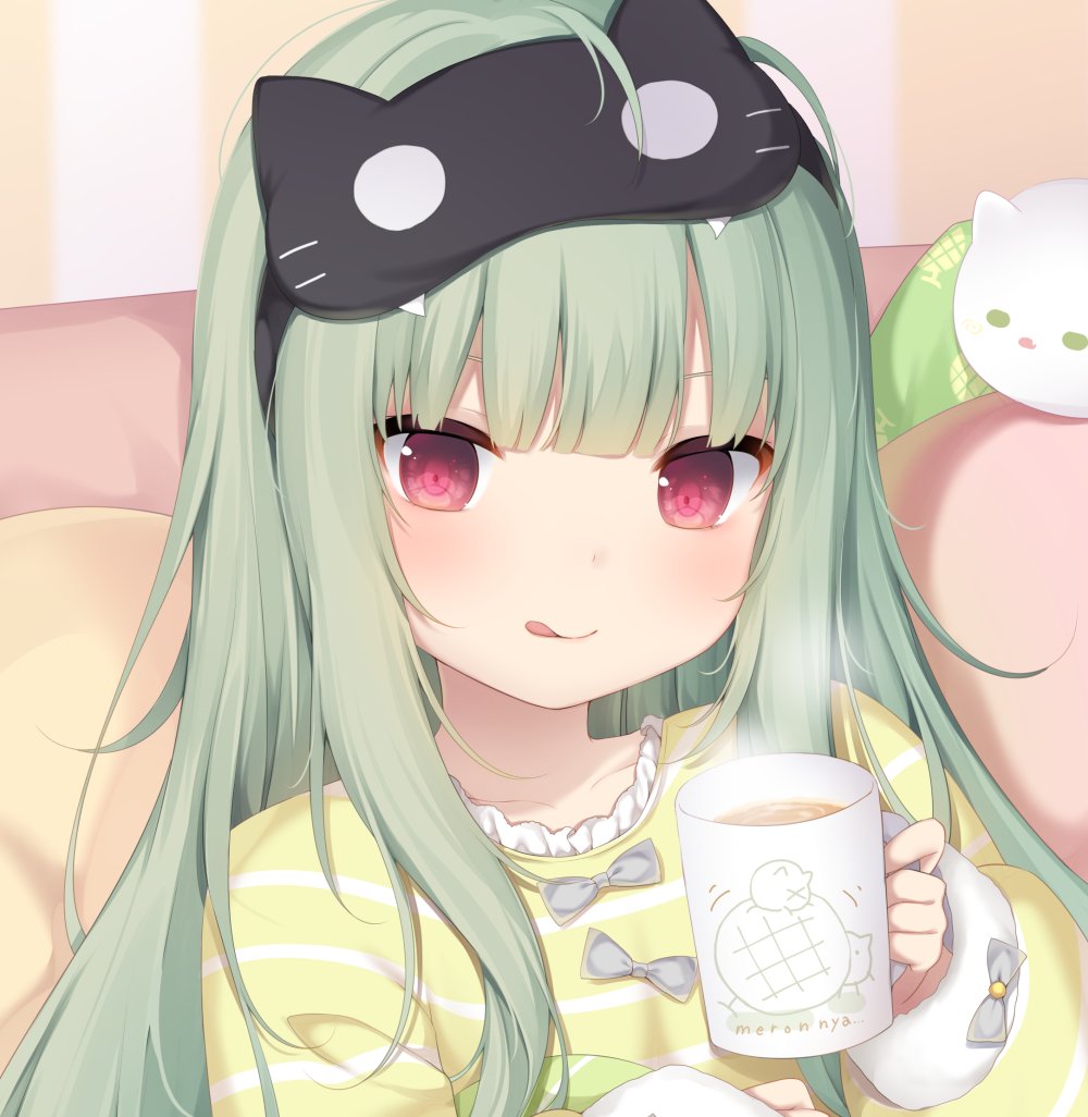 cute-anime-girl-drinking-hot-chocolate